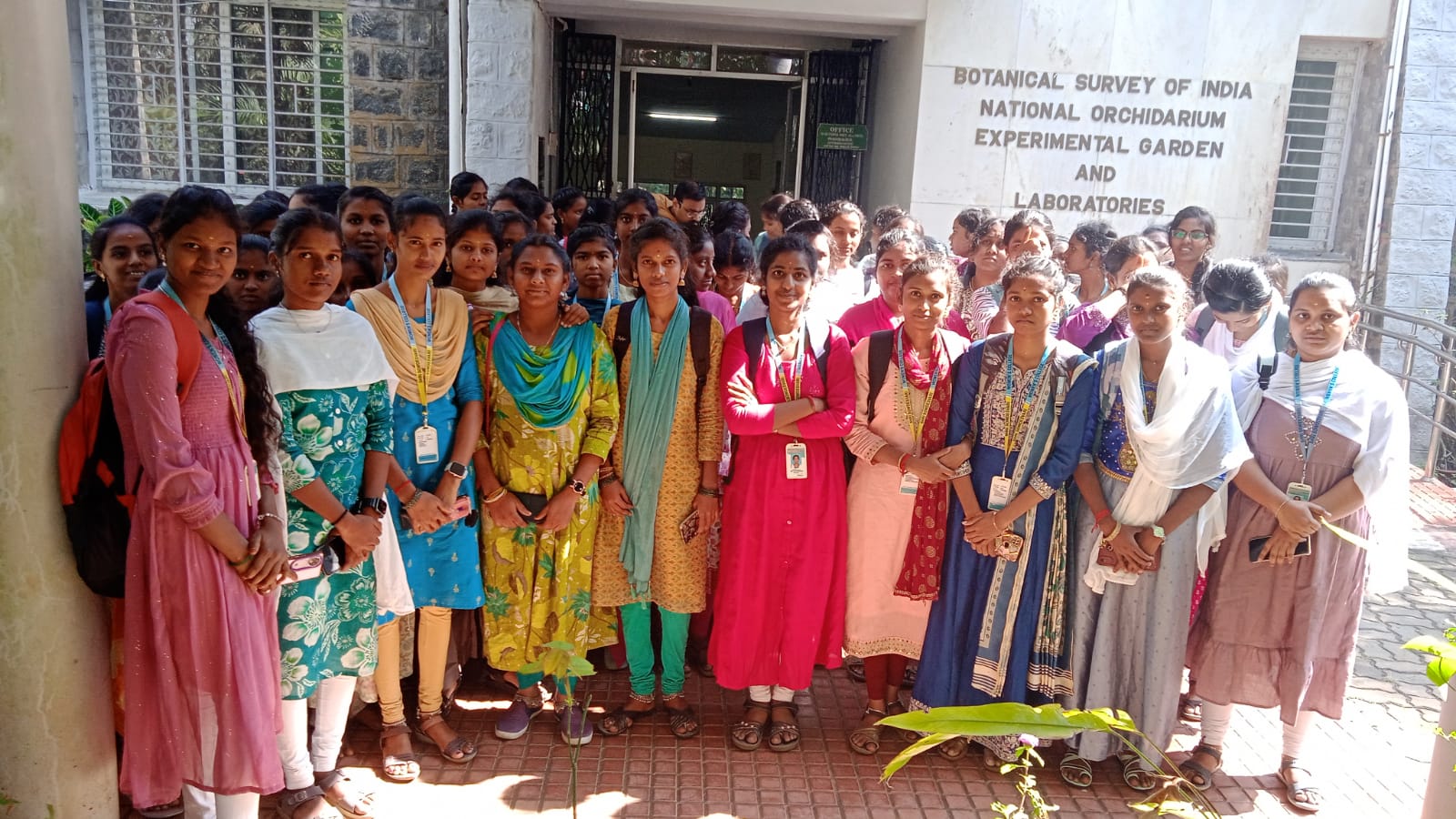 OA2025_26_STUDENTS OF DEPARTMENT OF BIOTECHNOLOGY WENT TO INDUSTRIAL VISIT -BOTANICAL GARDEN, YERCAUD ON 29.01.2026